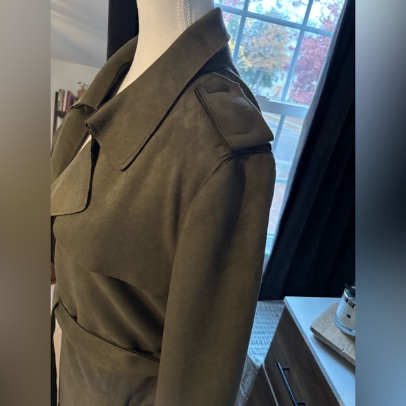 NWOT!! Philosophy Faux Suede Dark Green Women's Trench Coat - Picture 6 of 9